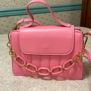 URBAN EXPRESSIONS BABY PINK CHAIN LINK STRAP YASMIN CROSSBODY PURSE